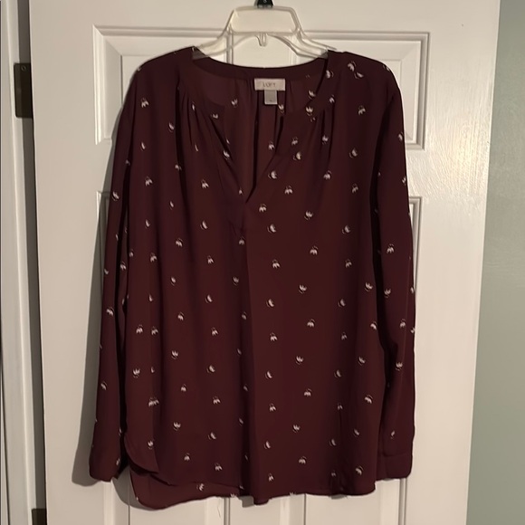 LOFT Women's Burgundy Blouse - Picture 1 of 5
